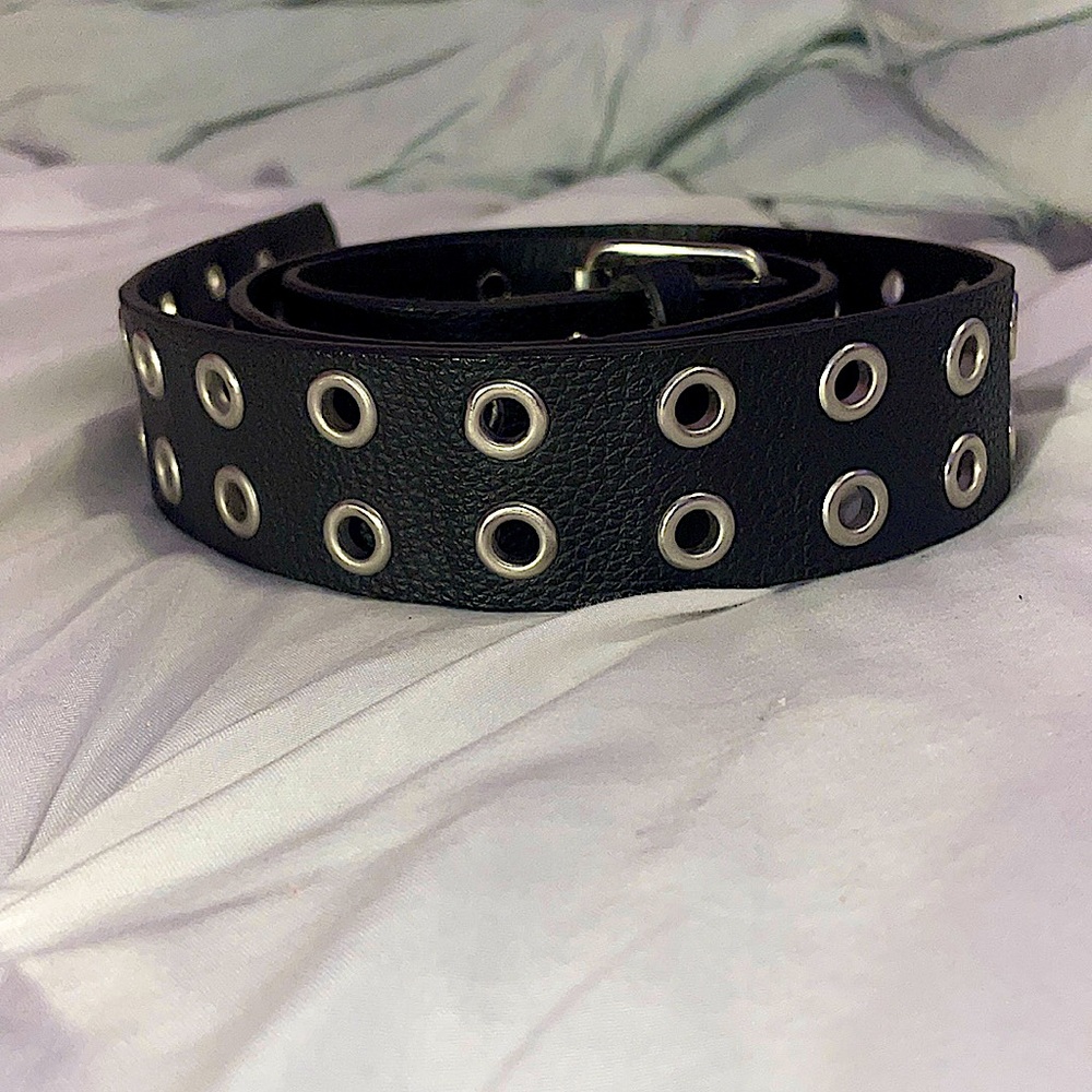 Rue21 black belt